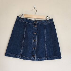 Topshop Full Button Closure Dark Wash Denim Skirt size 30